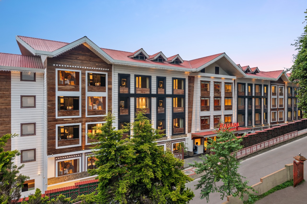 Ramada By Wyndham Gangtok Hotel & Casino Golden